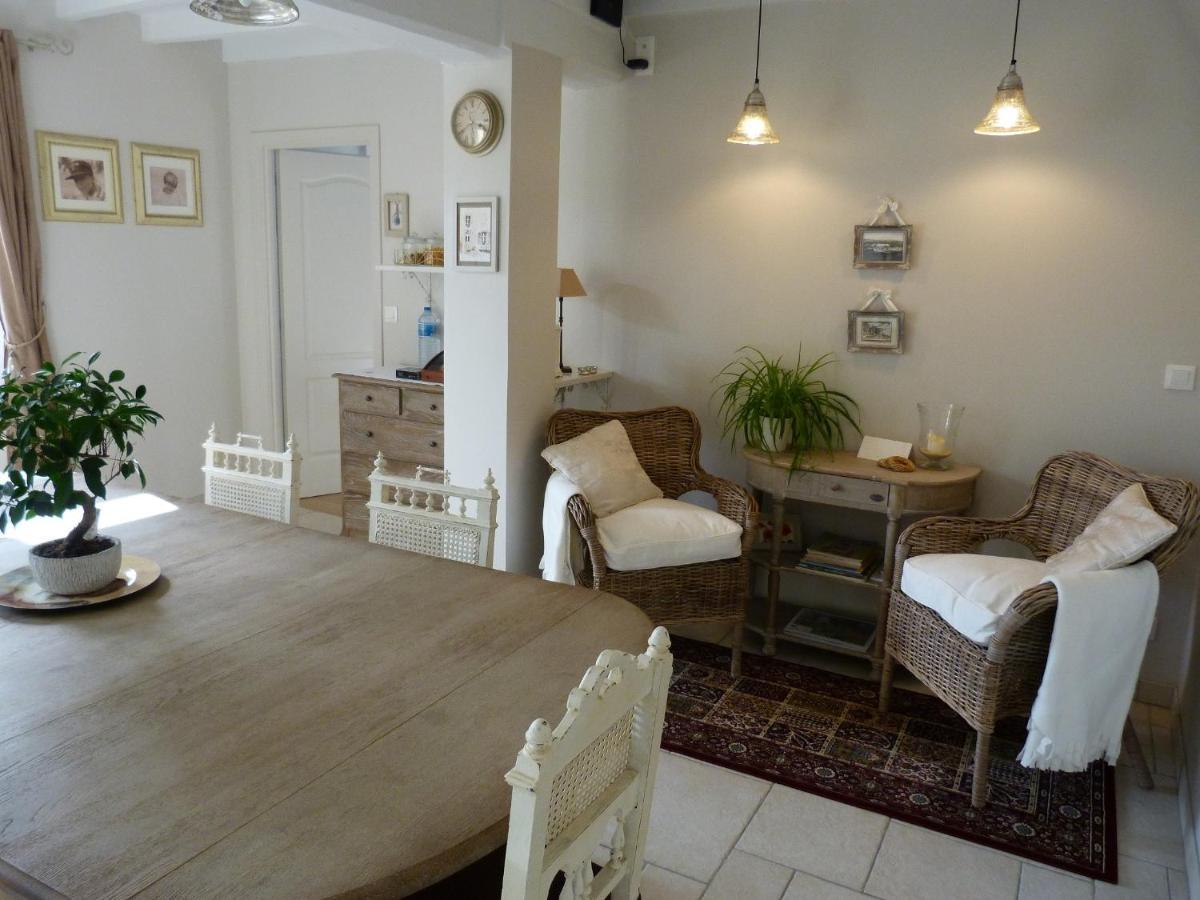 Le Repos Coquelicot Bed & Breakfast Montillot Exterior foto