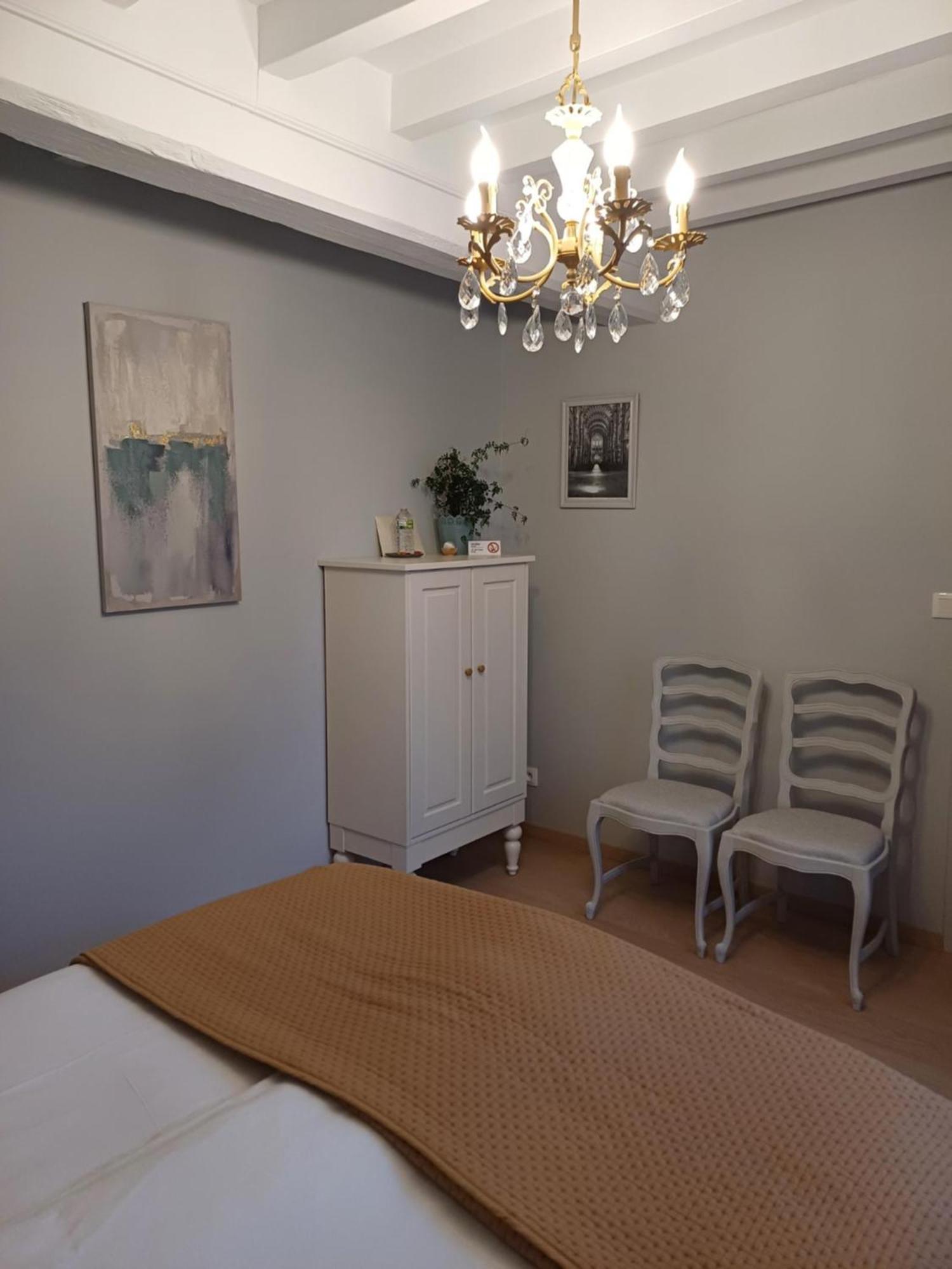 Le Repos Coquelicot Bed & Breakfast Montillot Exterior foto