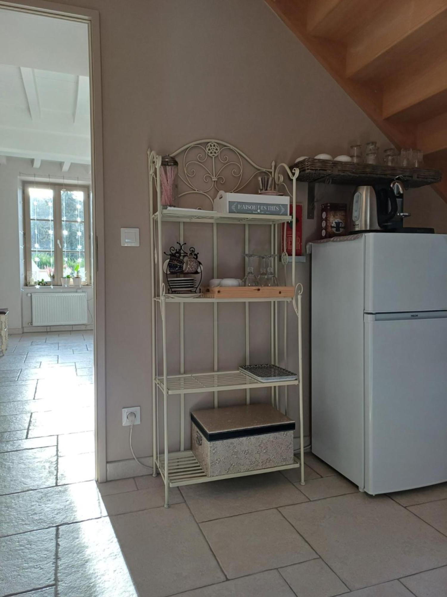 Le Repos Coquelicot Bed & Breakfast Montillot Exterior foto