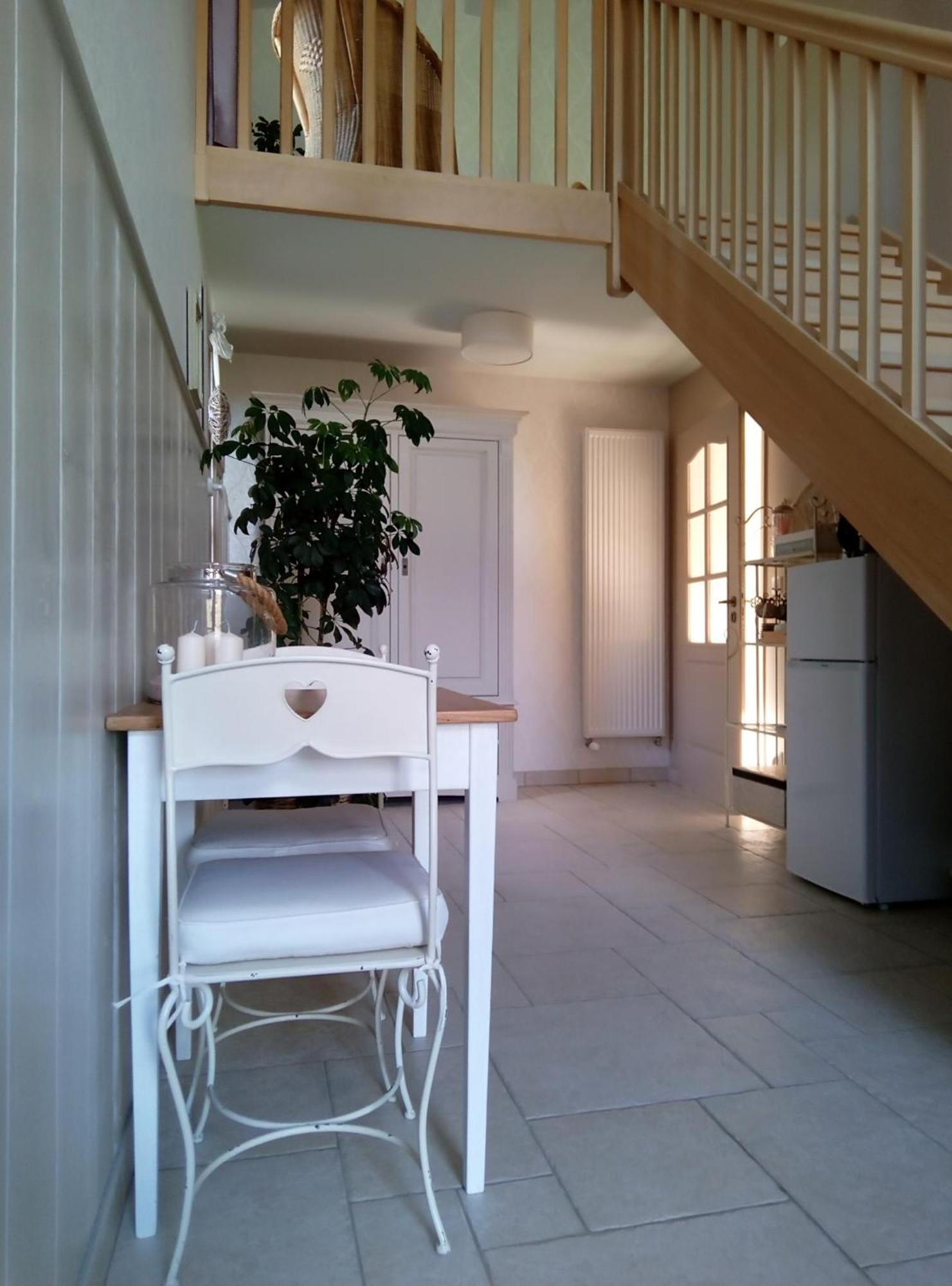 Le Repos Coquelicot Bed & Breakfast Montillot Exterior foto